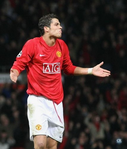 马图伊迪：我看不到维蒂尼亚的上限，他未来有能力争夺金球奖（马图伊迪：维蒂尼亚潜力无上限，未来有望冲击金球奖）