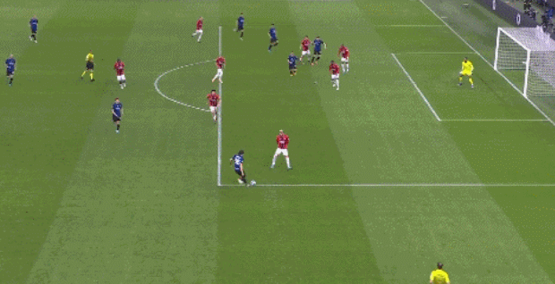 曼联1-1西汉姆联：83分钟遭保级队逼平，近5轮仅1胜争四梦碎？（曼联1-1平西汉姆：83分钟被保级队扳平，近5轮仅1胜，争四前景告急）